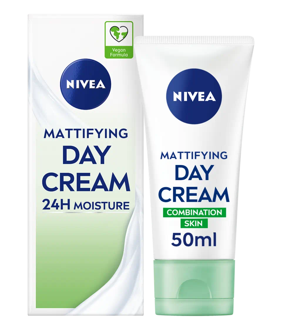 NIVEA Mattifying Day Cream 24H Moisture, Combination-Oily Skin with Natural Aloe Vera, 50ml